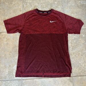 Nike Men's Athletic Running Shirt Red